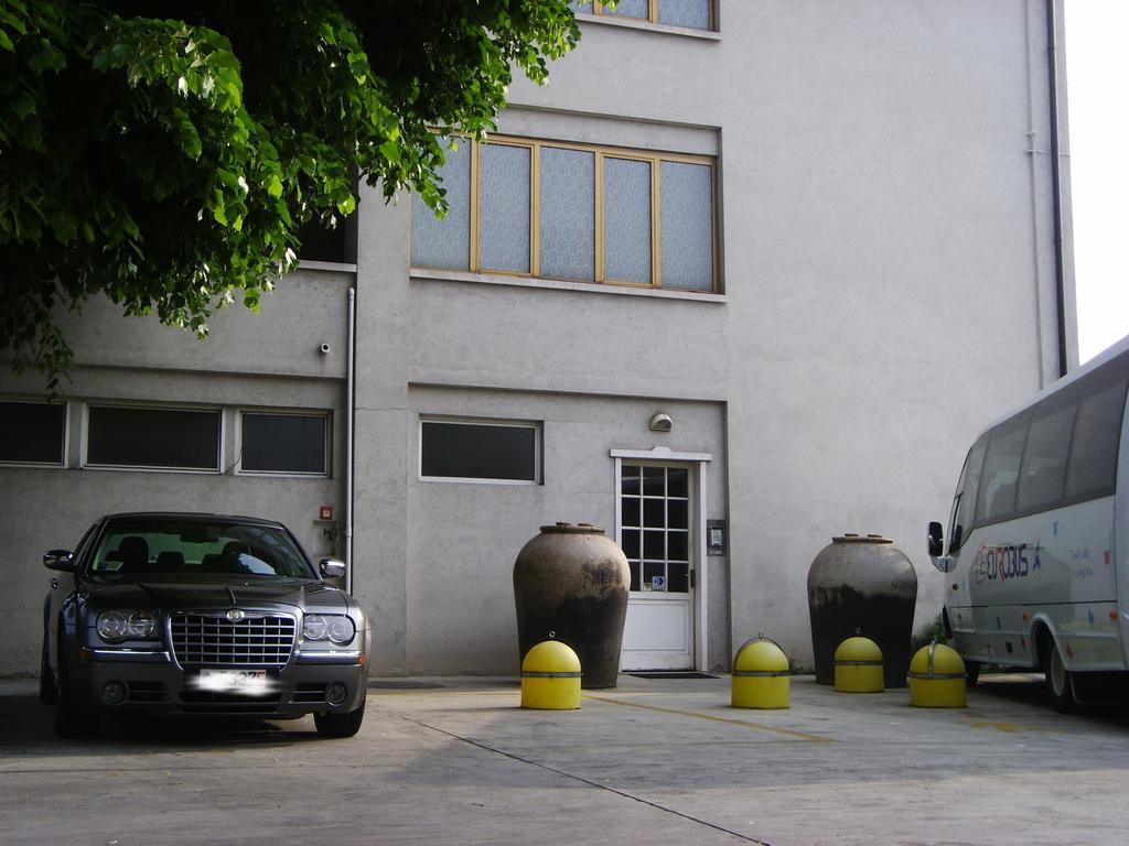 Hotel Post Bergamo Exterior photo