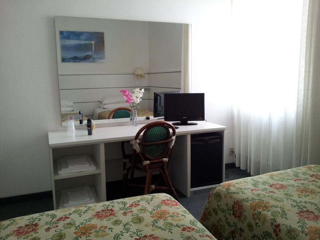 Hotel Post Bergamo Room photo