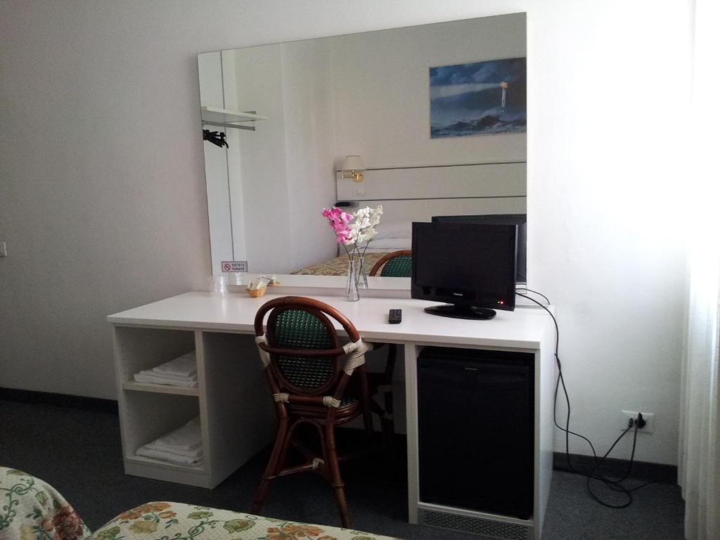 Hotel Post Bergamo Room photo